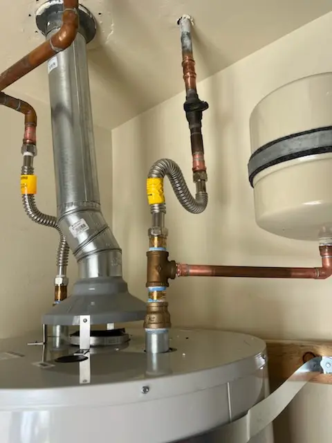 Water heater installation and plumbing repair in Kaiminani